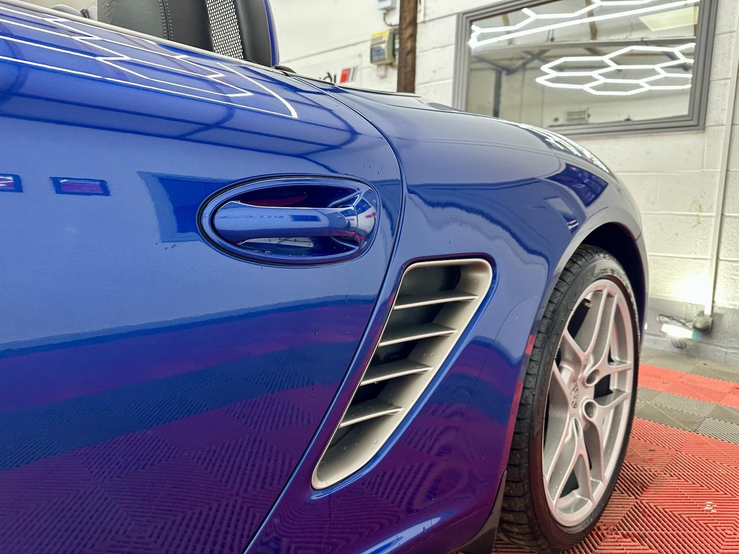 Used Porsche Boxster 2010 for sale - 77822691: Photo 10