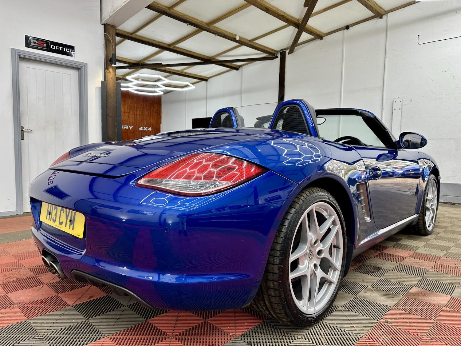 Used Porsche Boxster 2010 for sale - 77822691: Photo 12