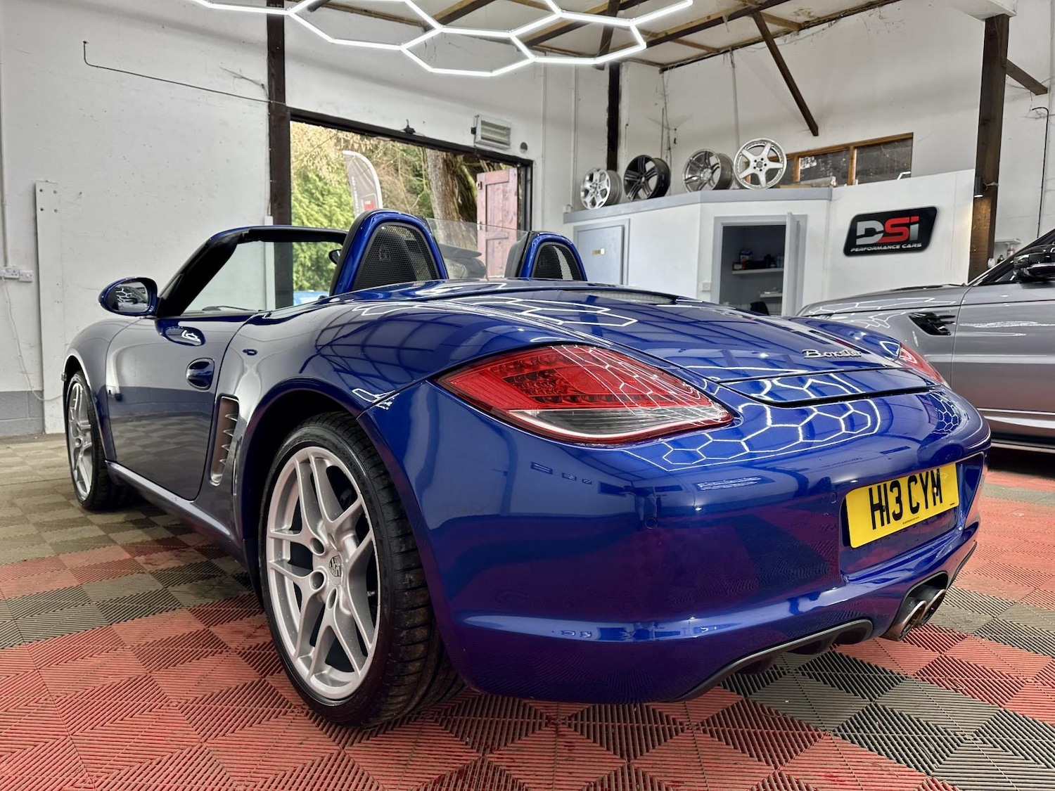 Used Porsche Boxster 2010 for sale - 77822691: Photo 14