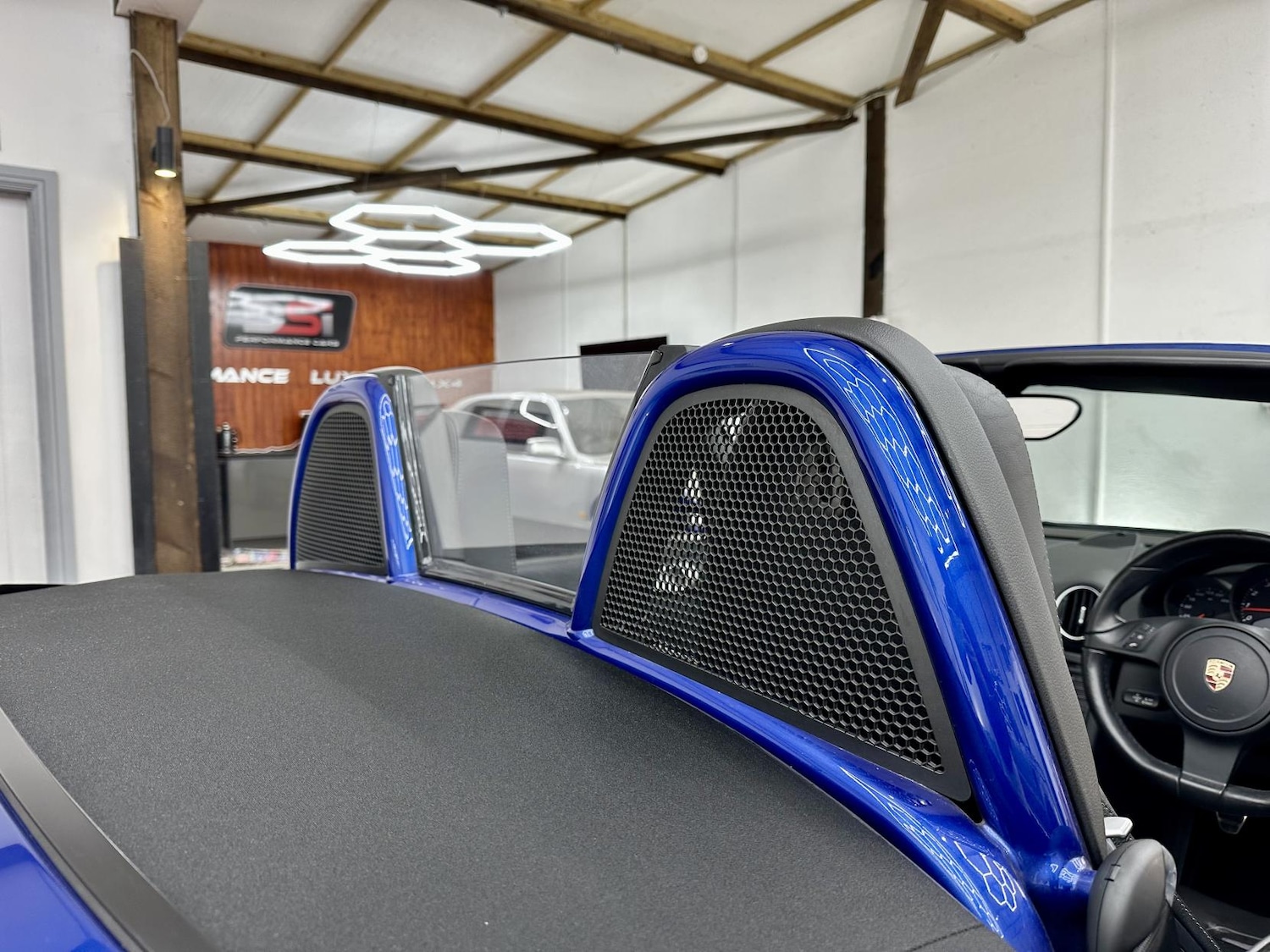 Used Porsche Boxster 2010 for sale - 77822691: Photo 17