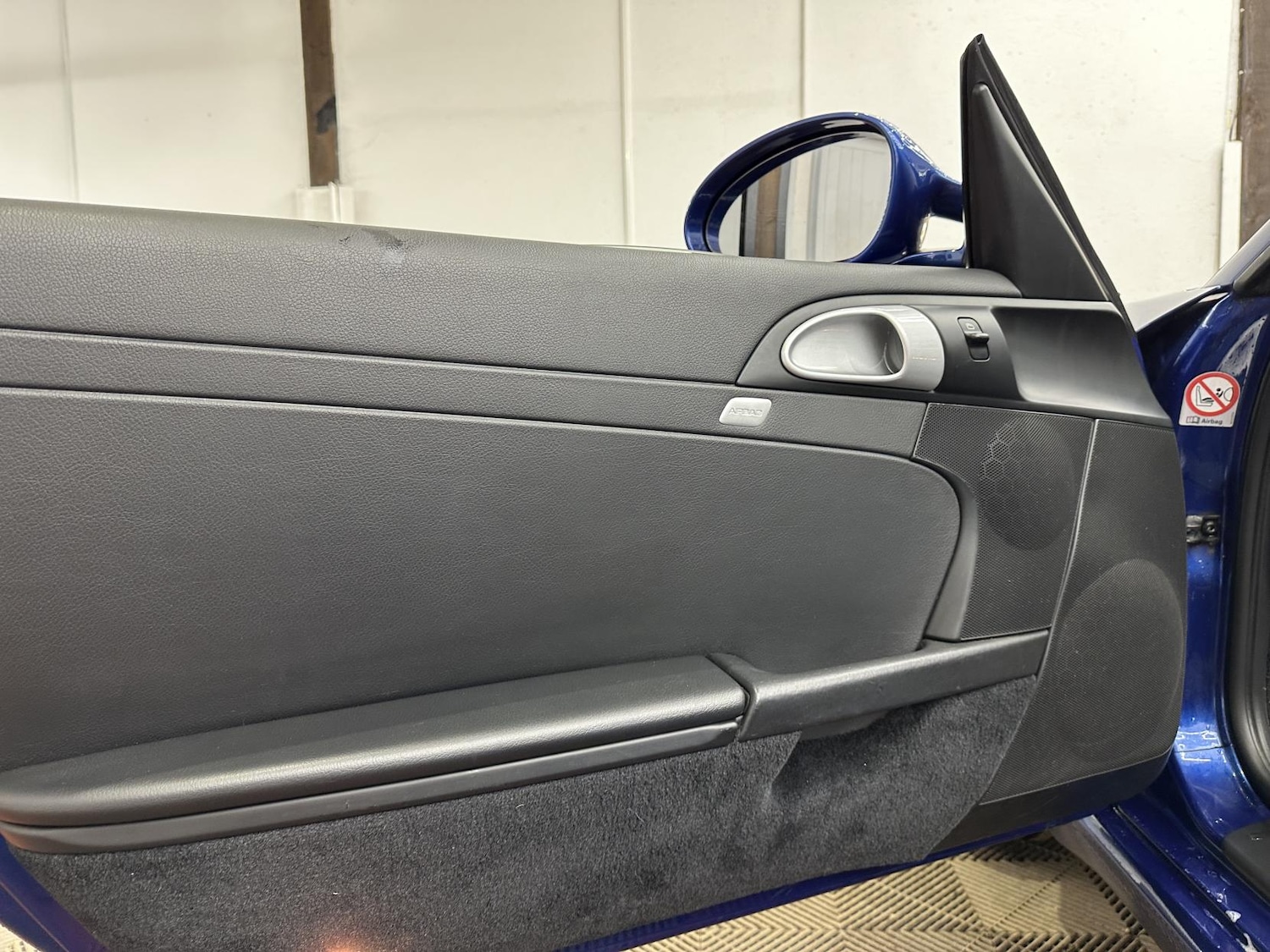 Used Porsche Boxster 2010 for sale - 77822691: Photo 25