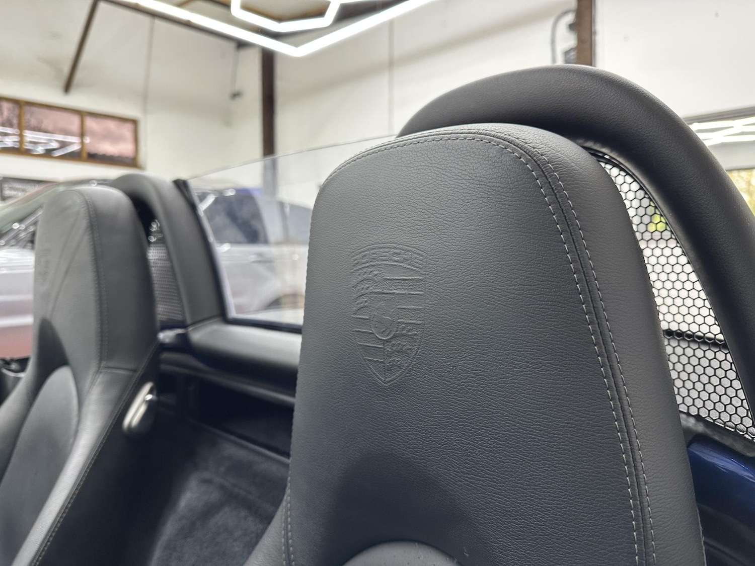 Used Porsche Boxster 2010 for sale - 77822691: Photo 26