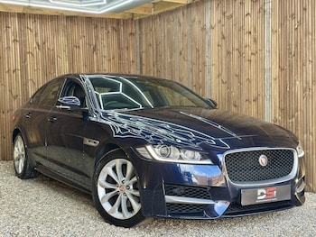 Used Jaguar XF 2018 for sale - 78503432: Photo