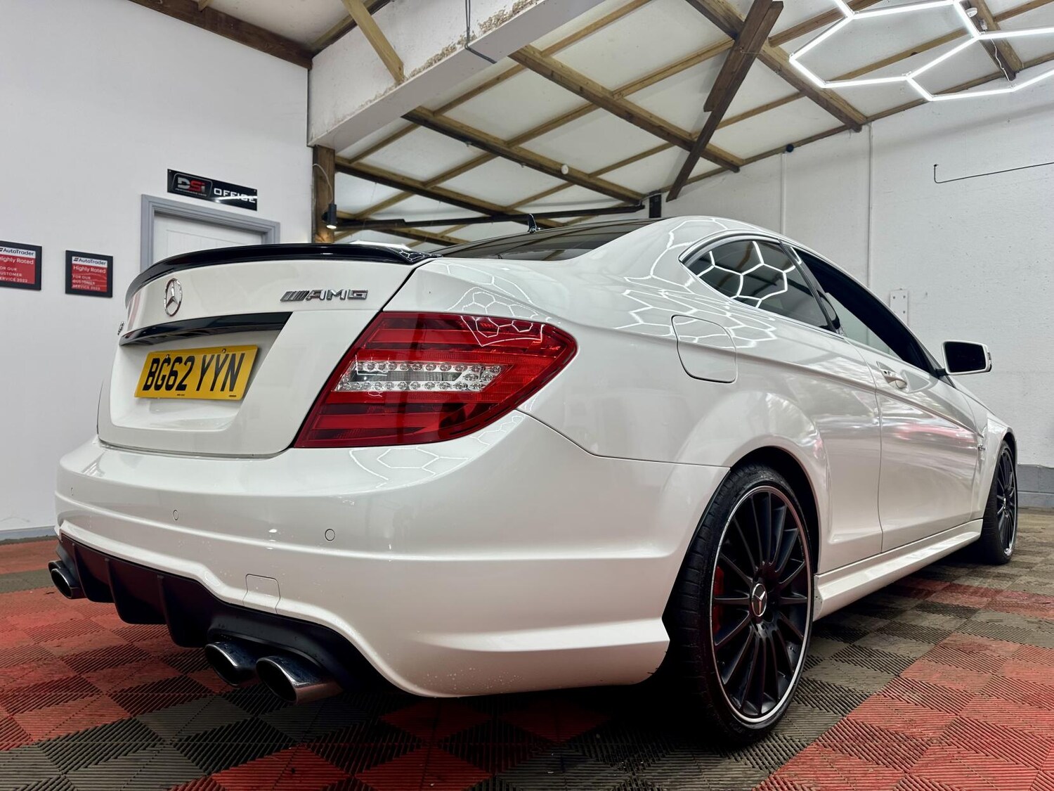 Used Mercedes-Benz C Class 2012 for sale - 77525782: Photo 14