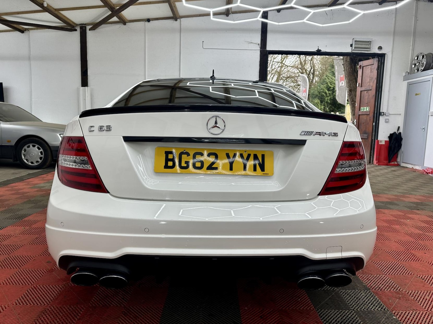 Used Mercedes-Benz C Class 2012 for sale - 77525782: Photo 8