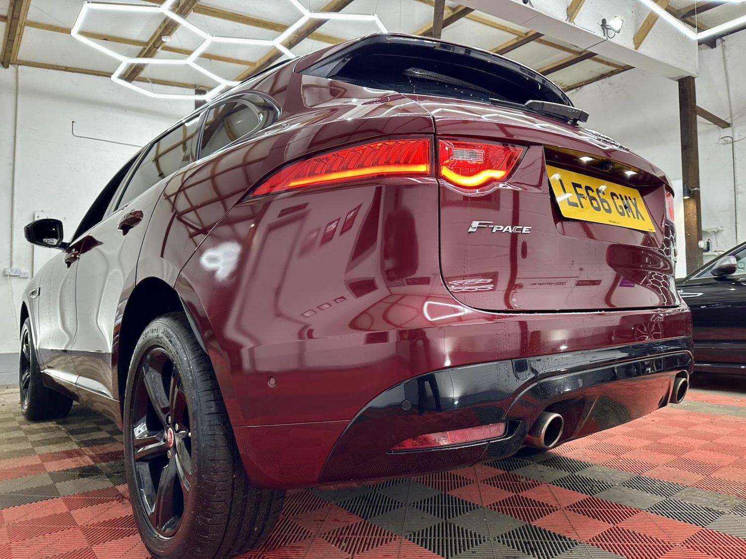 Used Jaguar F-Pace 2016 for sale - 77264777: Photo 14