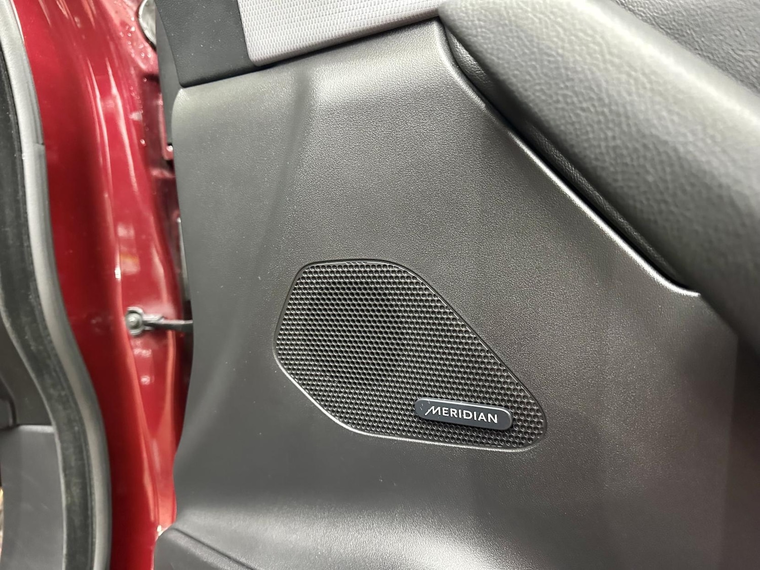 Used Jaguar F-Pace 2016 for sale - 77264777: Photo 21