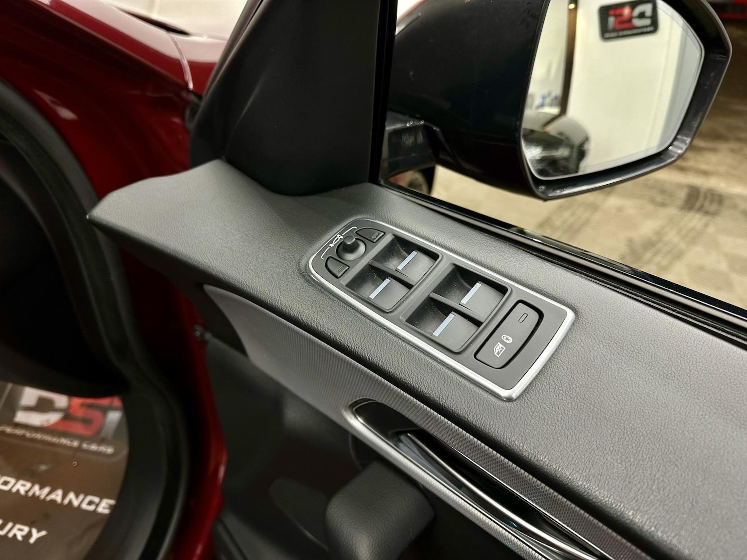 Used Jaguar F-Pace 2016 for sale - 77264777: Photo 25