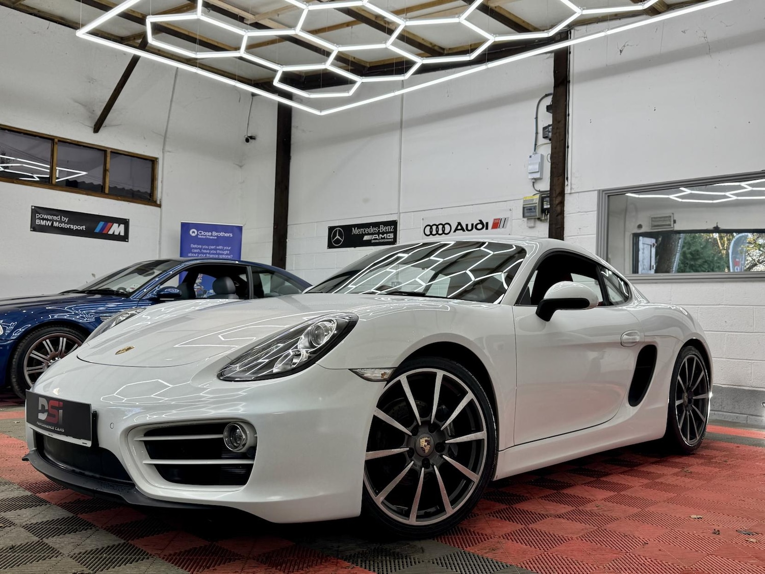 Used Porsche Cayman 2013 for sale - 77005949: Photo 3
