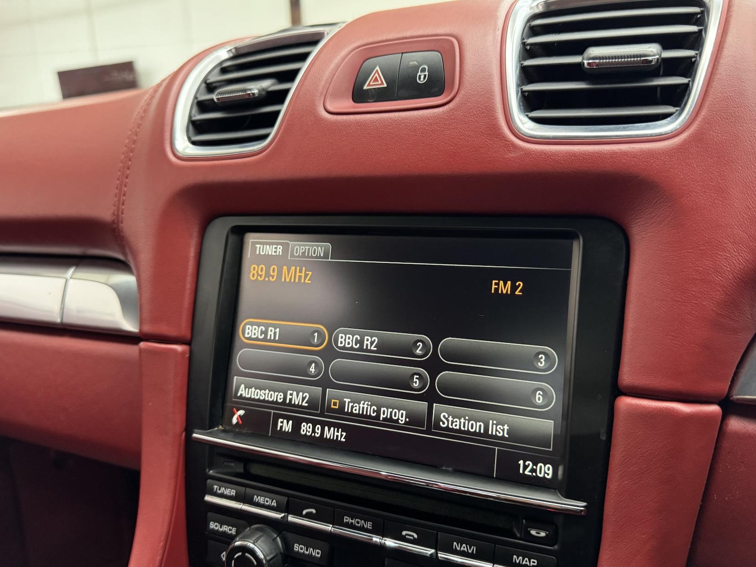 Used Porsche Cayman 2013 for sale - 77005949: Photo 45