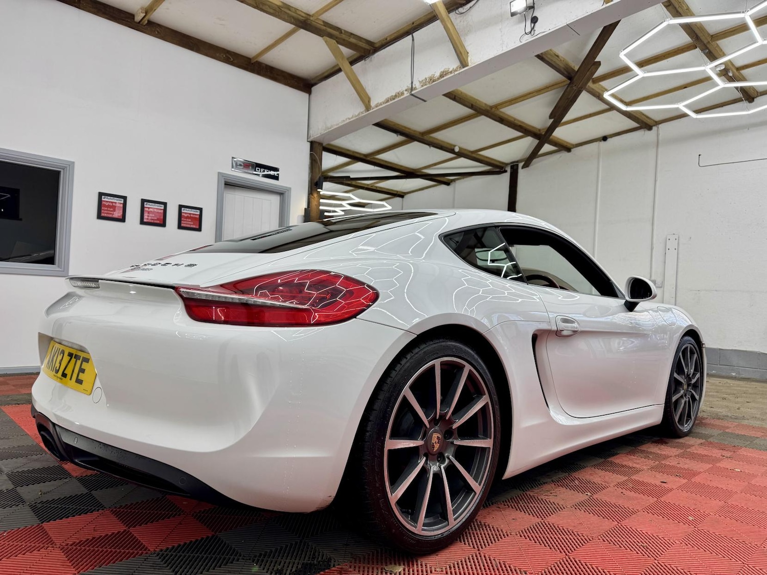 Used Porsche Cayman 2013 for sale - 77005949: Photo 6