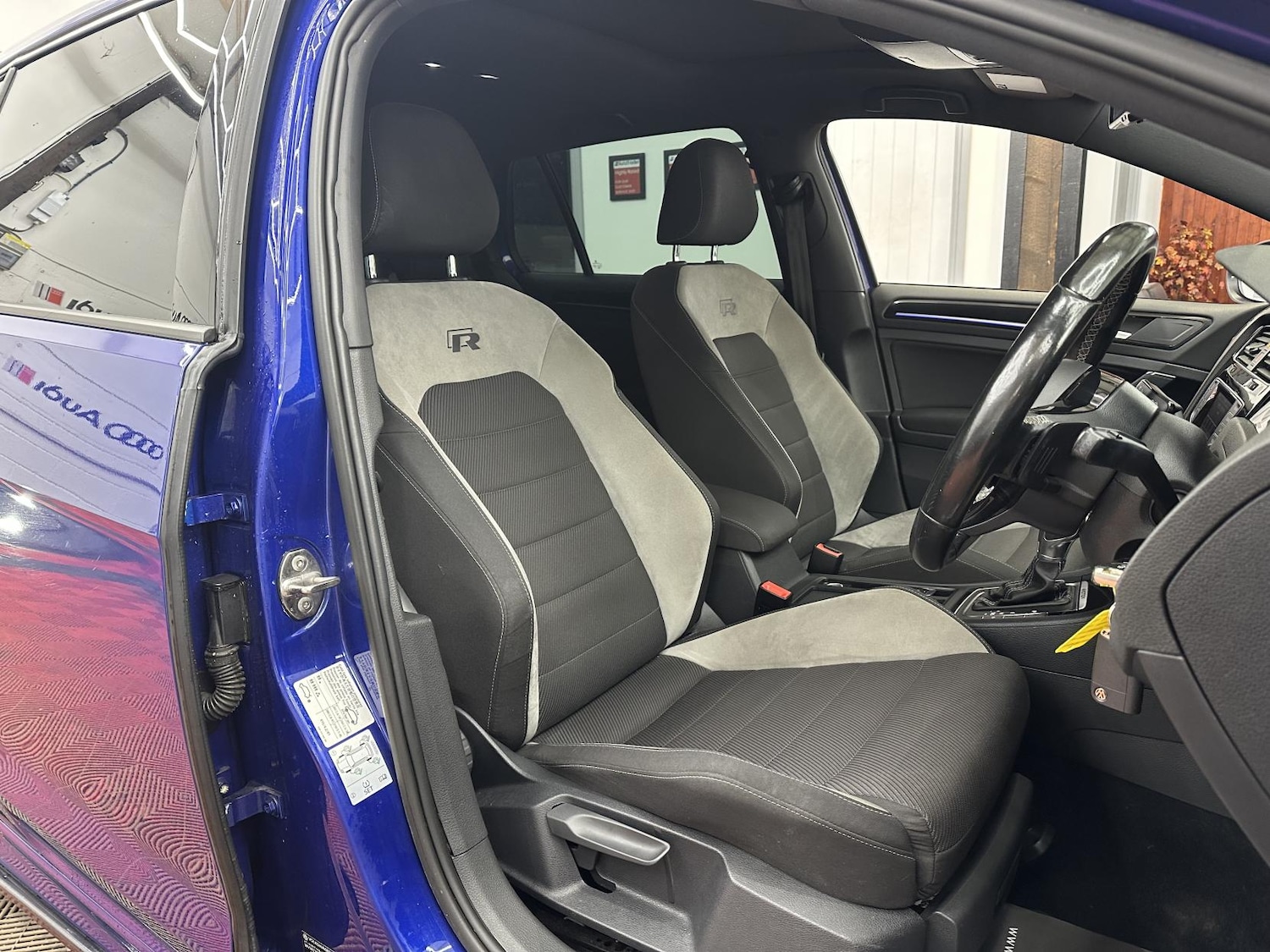 Used Volkswagen Golf 2014 for sale - 77746260: Photo 11