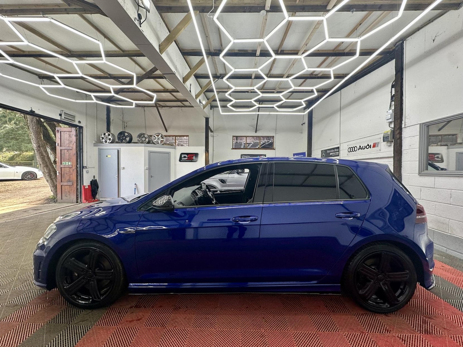 Used Volkswagen Golf 2014 for sale - 77746260: Photo 5