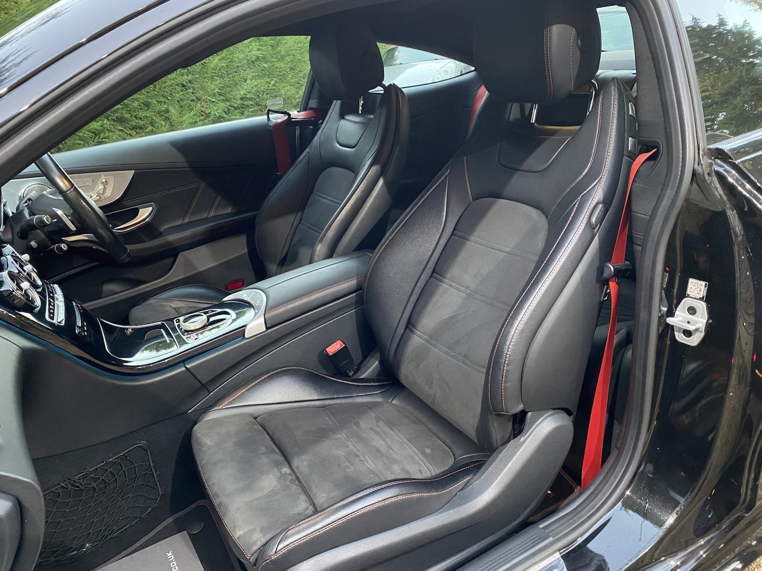 Used Mercedes-Benz C Class 2017 for sale - 76606432: Photo 11