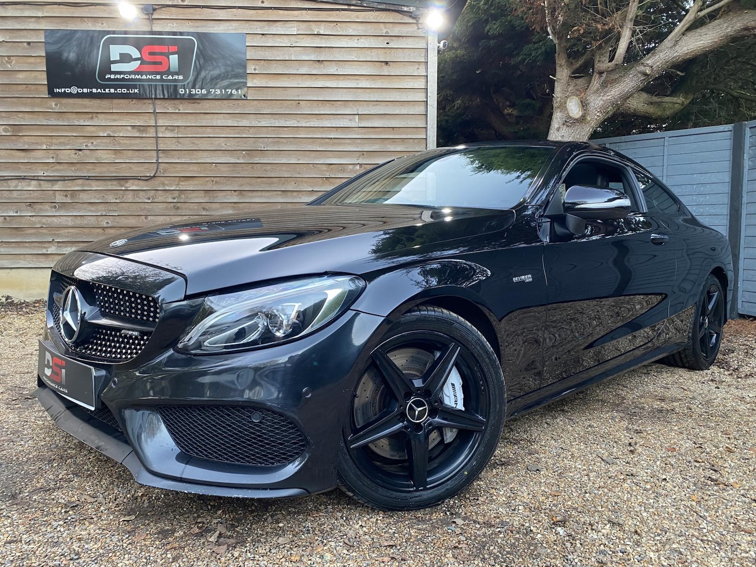 Used Mercedes-Benz C Class 2017 for sale - 76606432: Photo 2