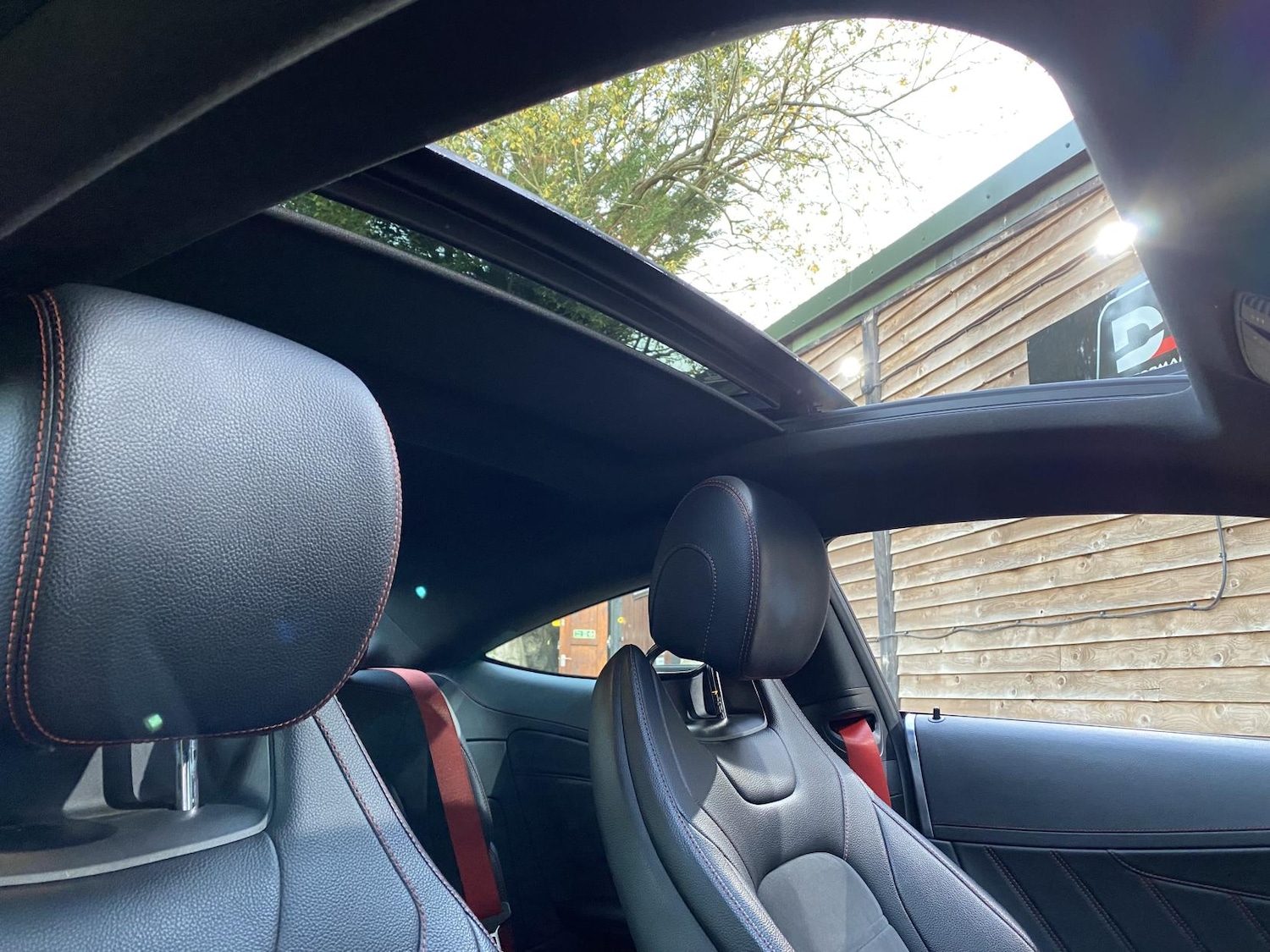 Used Mercedes-Benz C Class 2017 for sale - 76606432: Photo 23