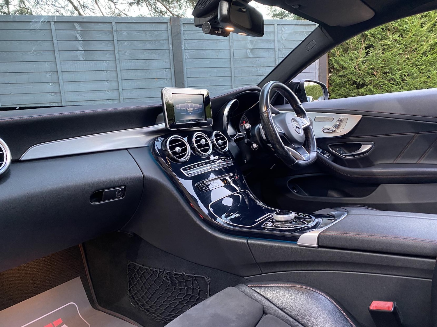 Used Mercedes-Benz C Class 2017 for sale - 76606432: Photo 25