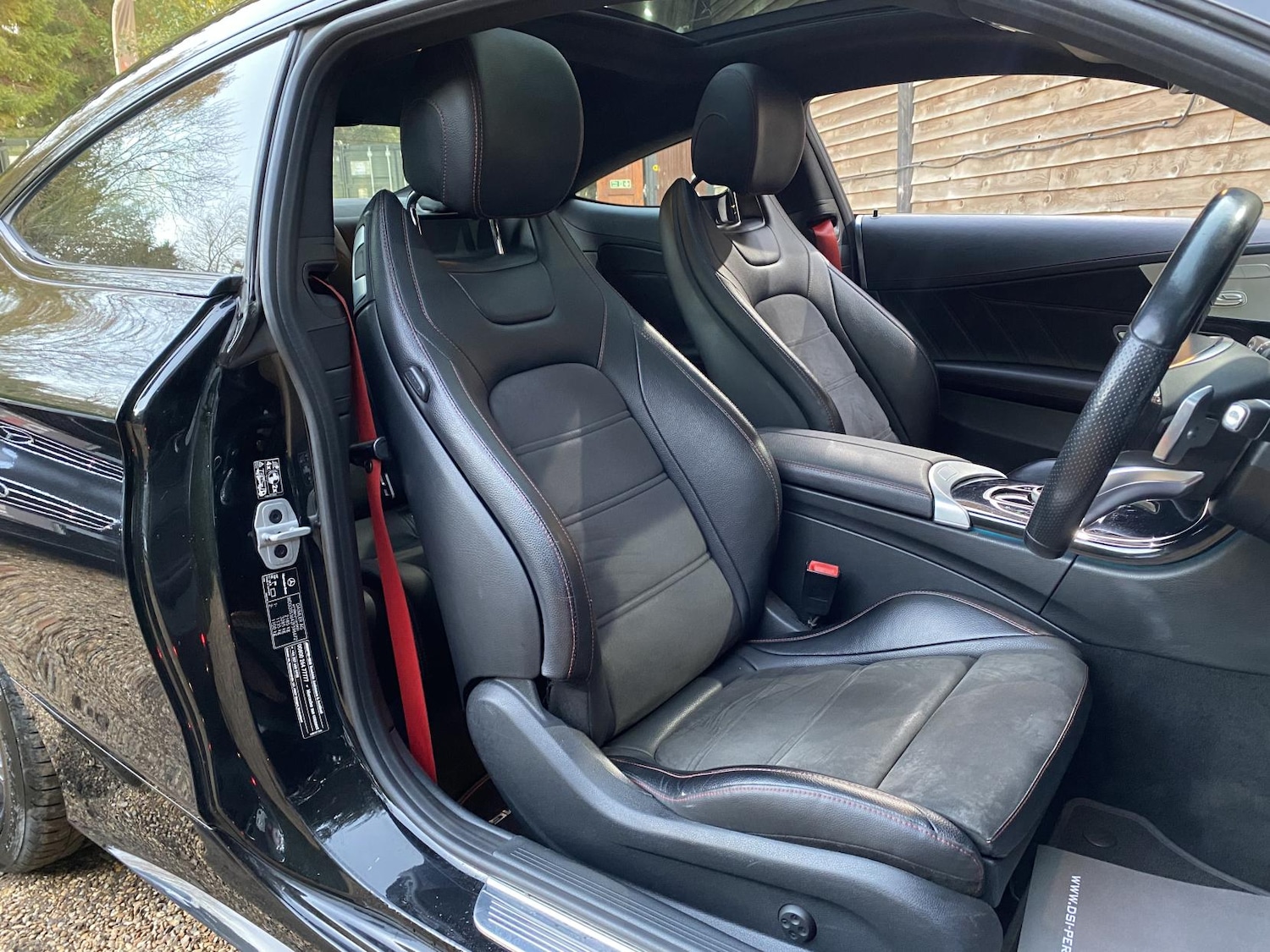 Used Mercedes-Benz C Class 2017 for sale - 76606432: Photo 27