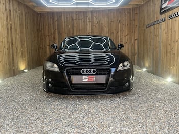 Used Audi TT 2011 for sale - 79656970: Photo