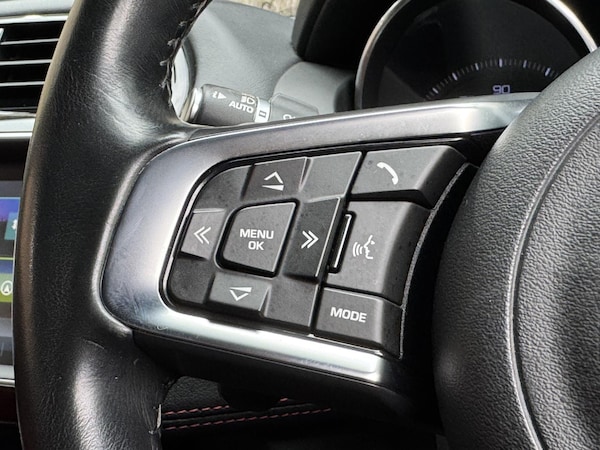 Used Jaguar XE 2015 for sale - 76152091: Photo 27