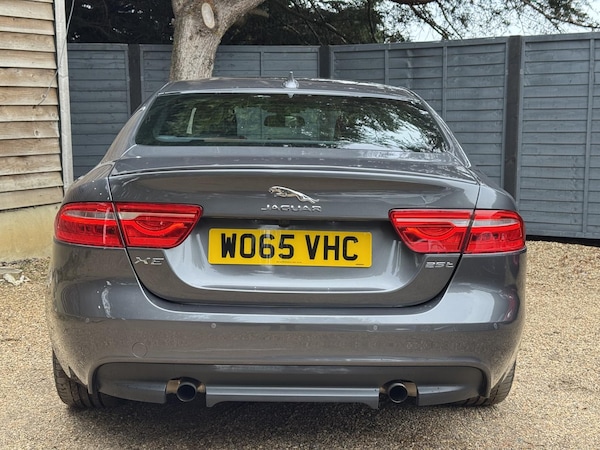Used Jaguar XE 2015 for sale - 76152091: Photo 5