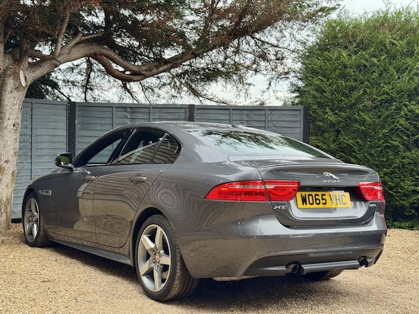Used Jaguar XE 2015 for sale - 76152091: Photo 6