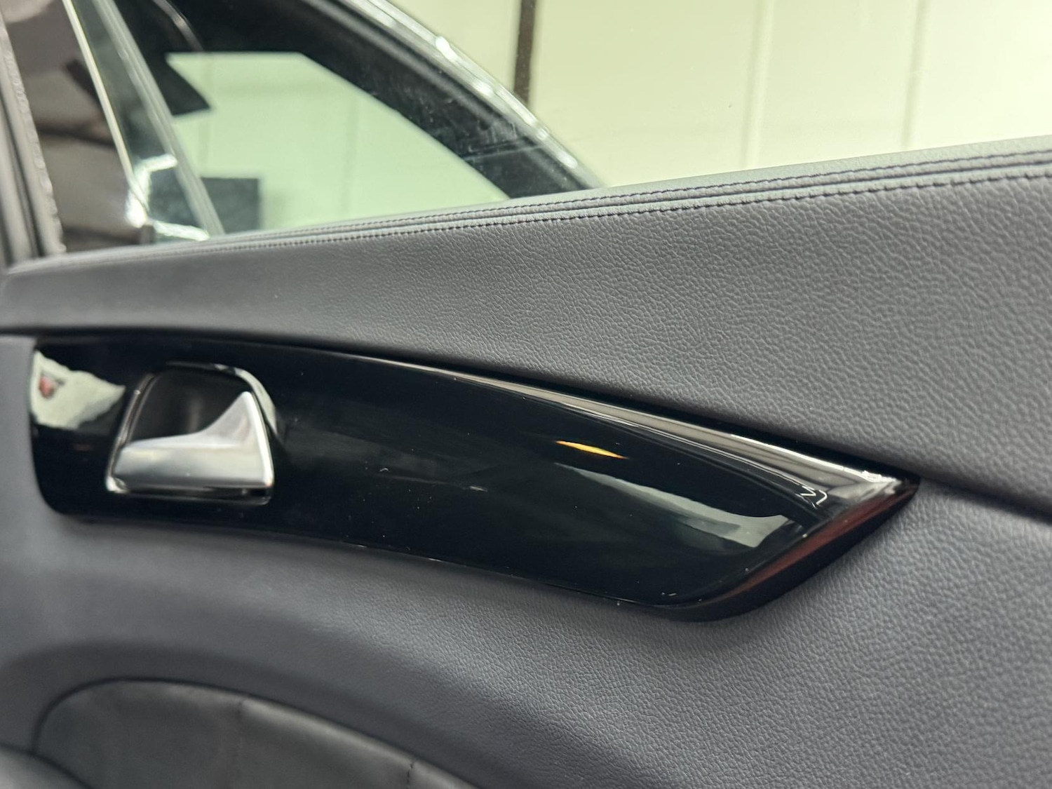 Used Mercedes-Benz CLS 2014 for sale - 77137858: Photo 23