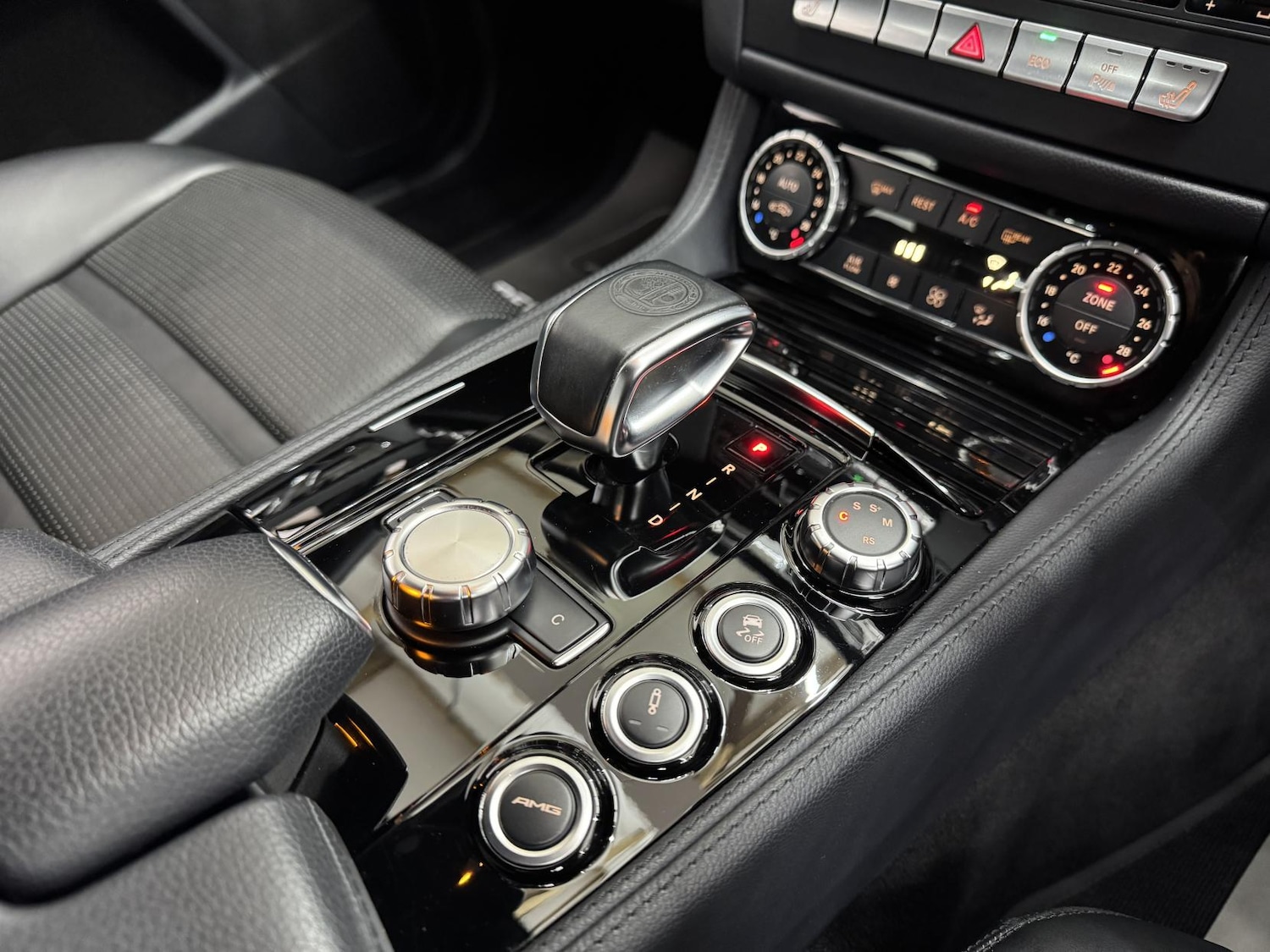 Used Mercedes-Benz CLS 2014 for sale - 77137858: Photo 36