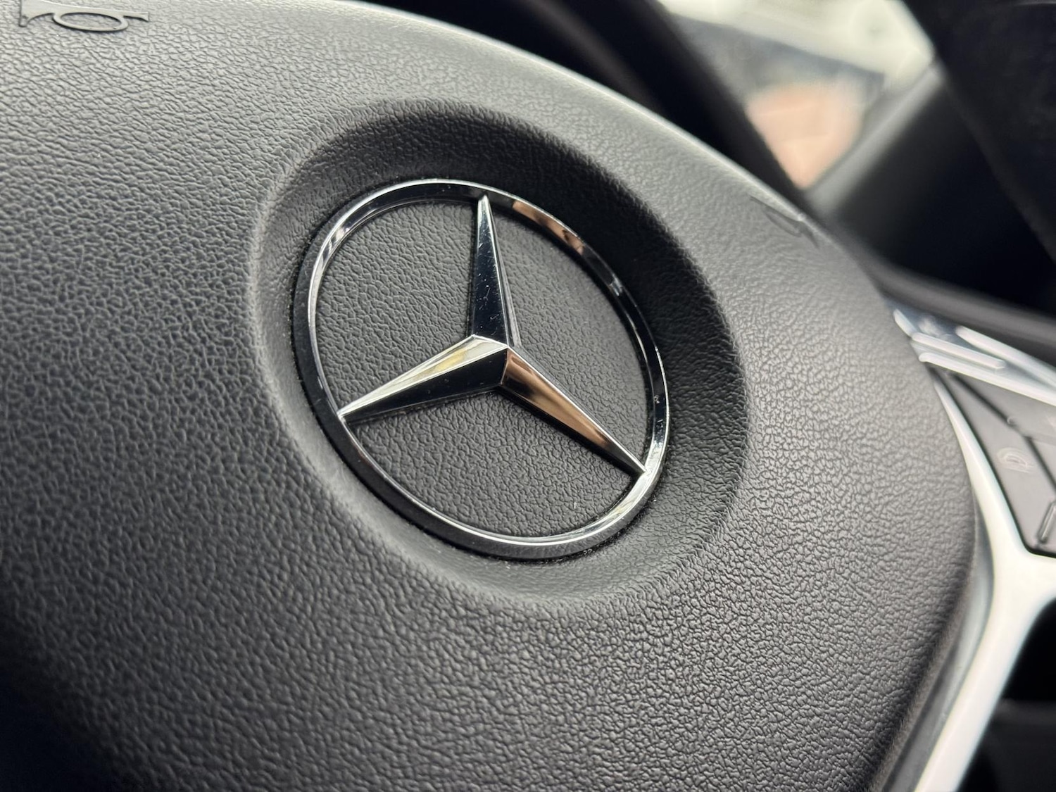 Used Mercedes-Benz CLS 2014 for sale - 77137858: Photo 46