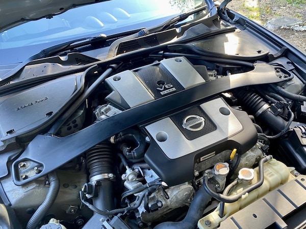 Used Nissan 370 Z 2010 for sale - 76273153: Photo 34
