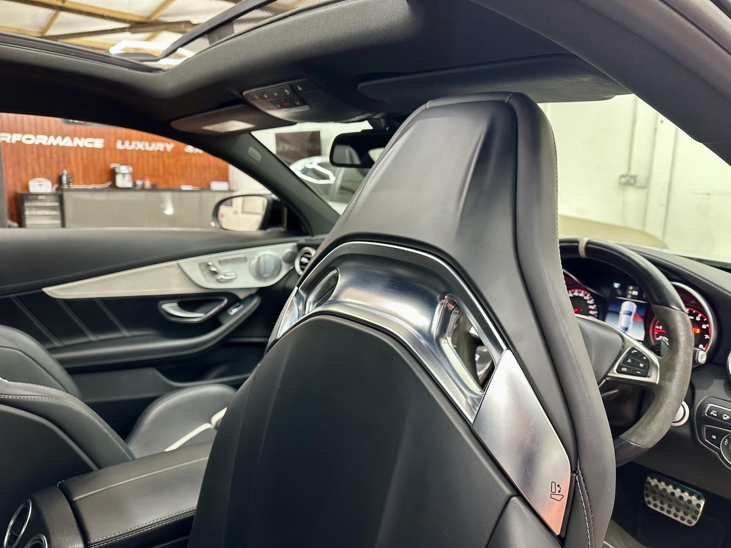 Used Mercedes-Benz C Class 2018 for sale - 77079405: Photo 29