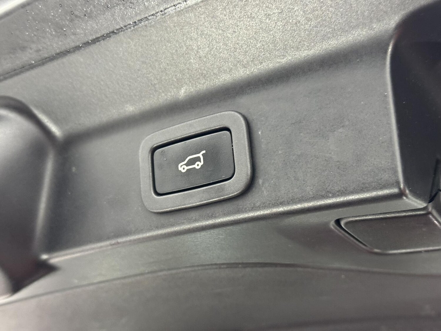 Used Jaguar F-Pace 2016 for sale - 77532316: Photo 11