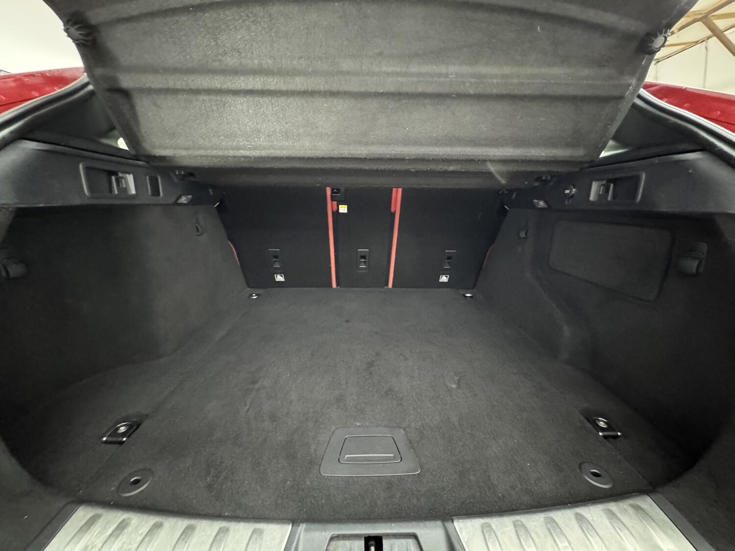 Used Jaguar F-Pace 2016 for sale - 77532316: Photo 12