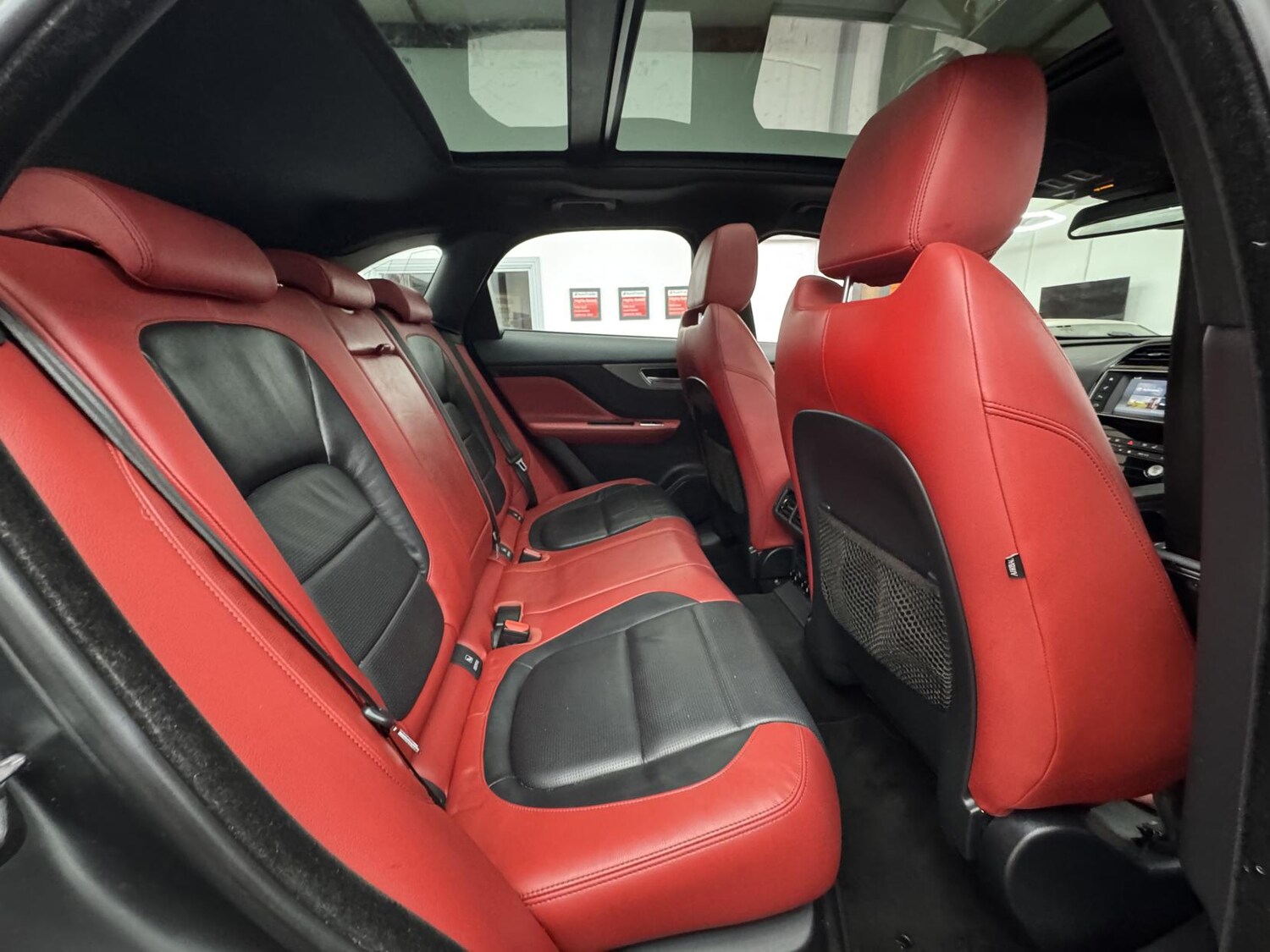 Used Jaguar F-Pace 2016 for sale - 77532316: Photo 22