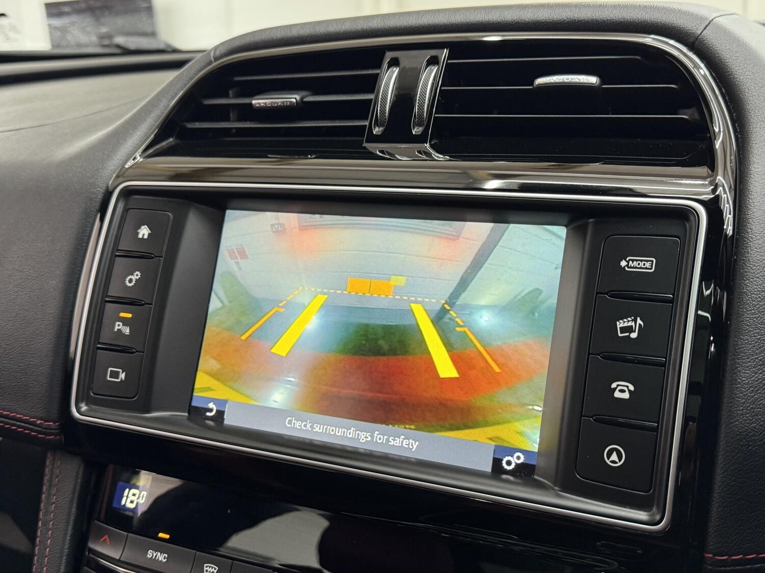 Used Jaguar F-Pace 2016 for sale - 77532316: Photo 45