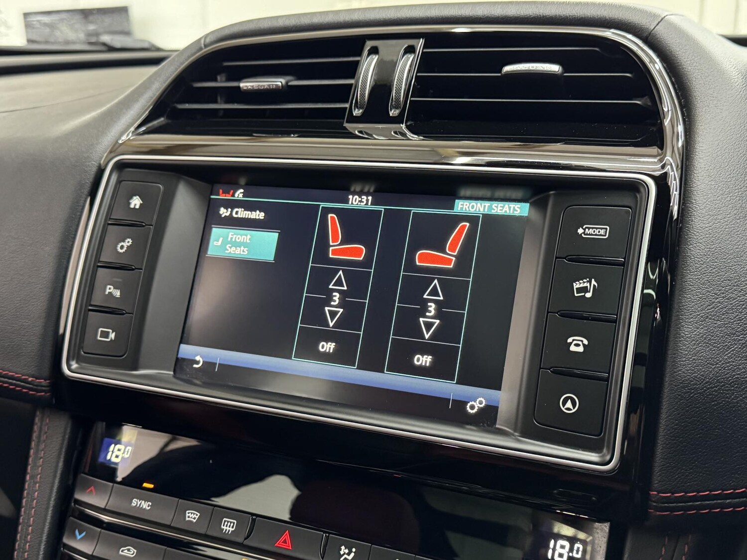 Used Jaguar F-Pace 2016 for sale - 77532316: Photo 46