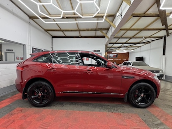Used Jaguar F-Pace 2016 for sale - 77532316: Photo