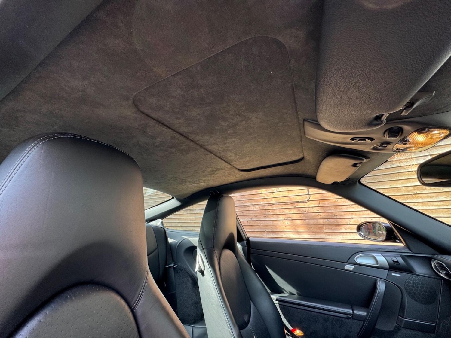 Used Porsche 911 2007 for sale - 76835167: Photo 43