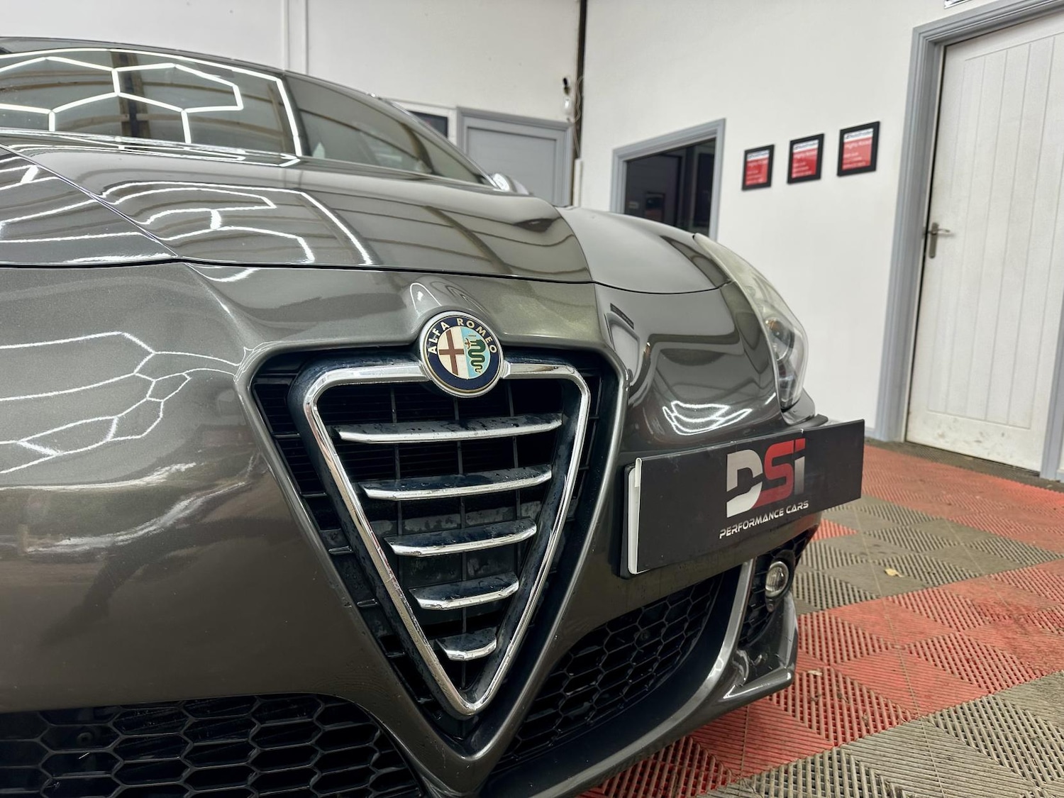 Used Alfa Romeo Giulietta 2012 for sale - 77154728: Photo 9