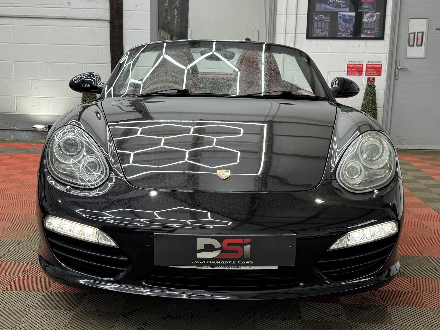Used Porsche Boxster 2009 for sale - 78095295: Photo 2