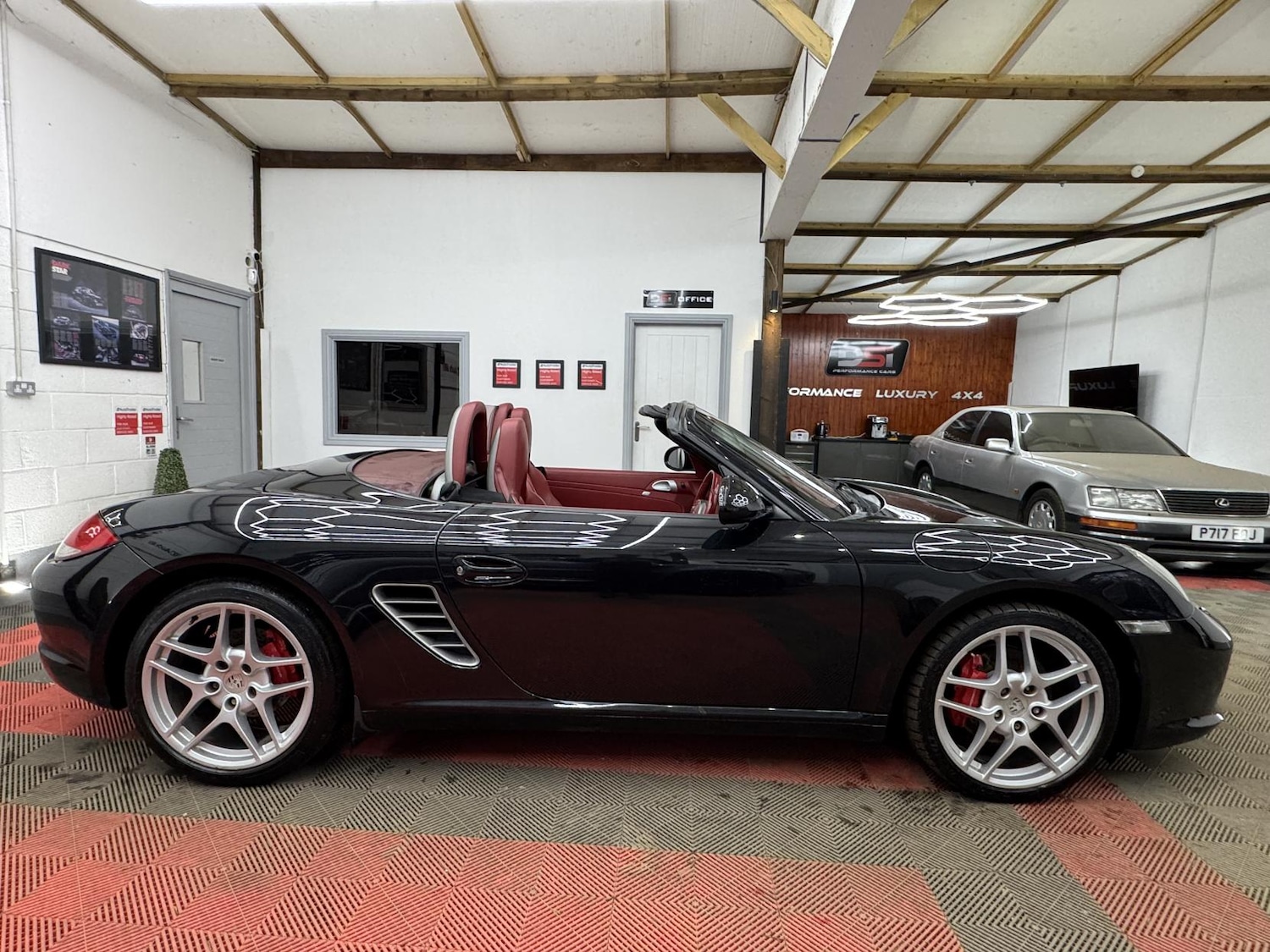 Used Porsche Boxster 2009 for sale - 78095295: Photo 5