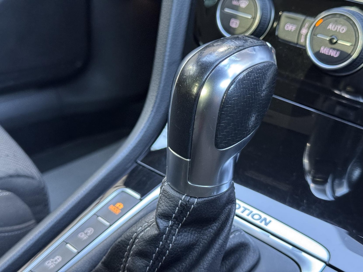 Used Volkswagen Golf 2015 for sale - 76606430: Photo 35