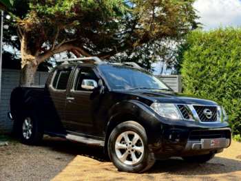 Used Nissan Navara 2015 for sale - 75174053: Photo