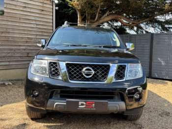 Used Nissan Navara 2015 for sale - 75174053: Photo