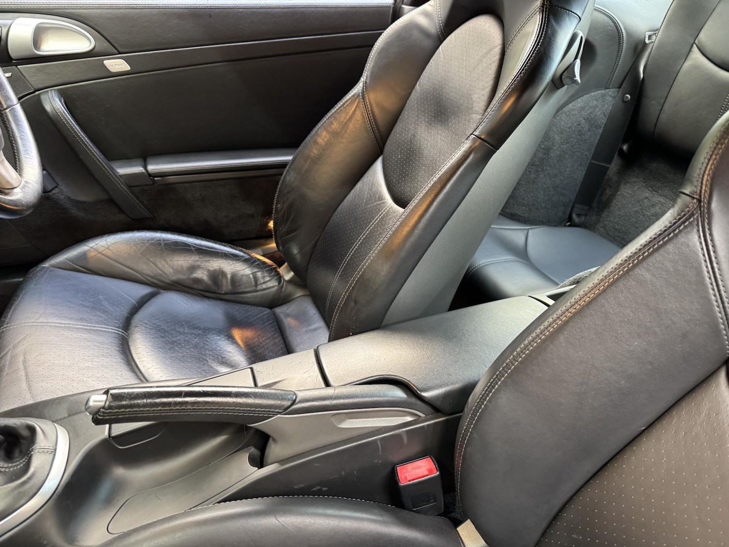 Used Porsche 911 2006 for sale - 76603332: Photo 22