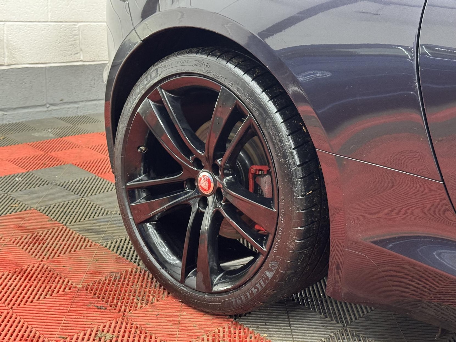 Used Jaguar F-Type 2016 for sale - 77137872: Photo 15