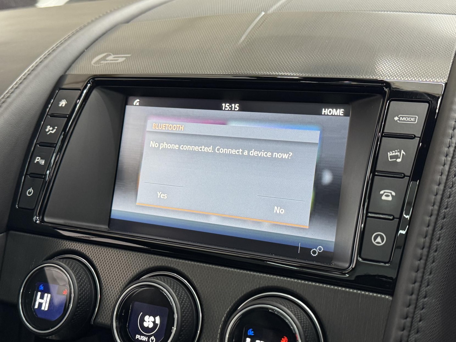 Used Jaguar F-Type 2016 for sale - 77137872: Photo 43