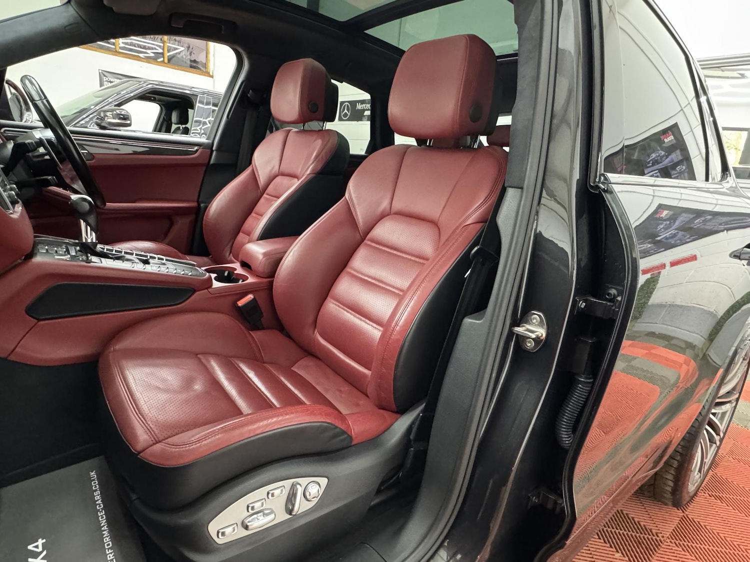 Used Porsche Macan 2016 for sale - 78000529: Photo 31