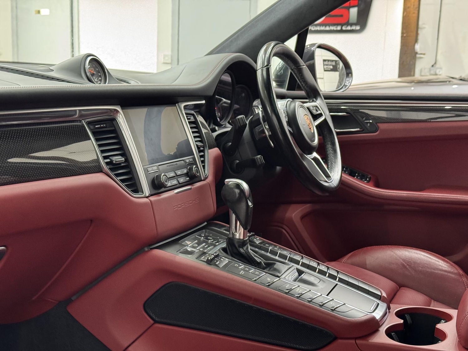 Used Porsche Macan 2016 for sale - 78000529: Photo 32