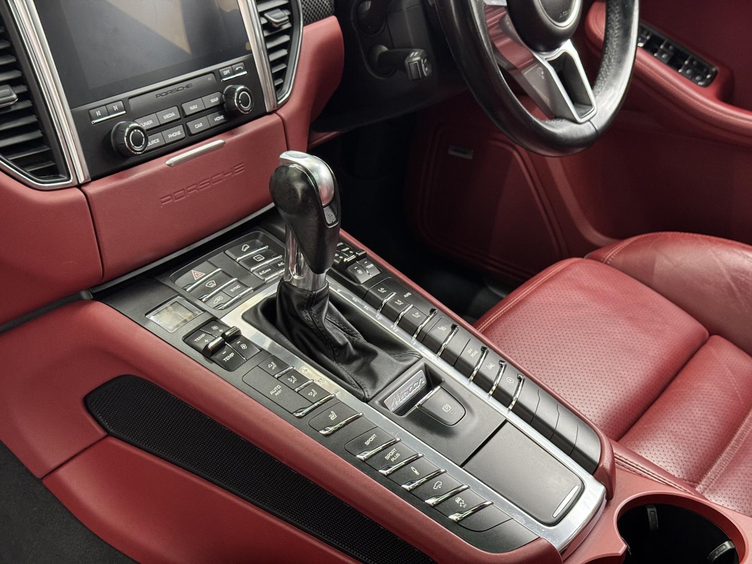 Used Porsche Macan 2016 for sale - 78000529: Photo 36